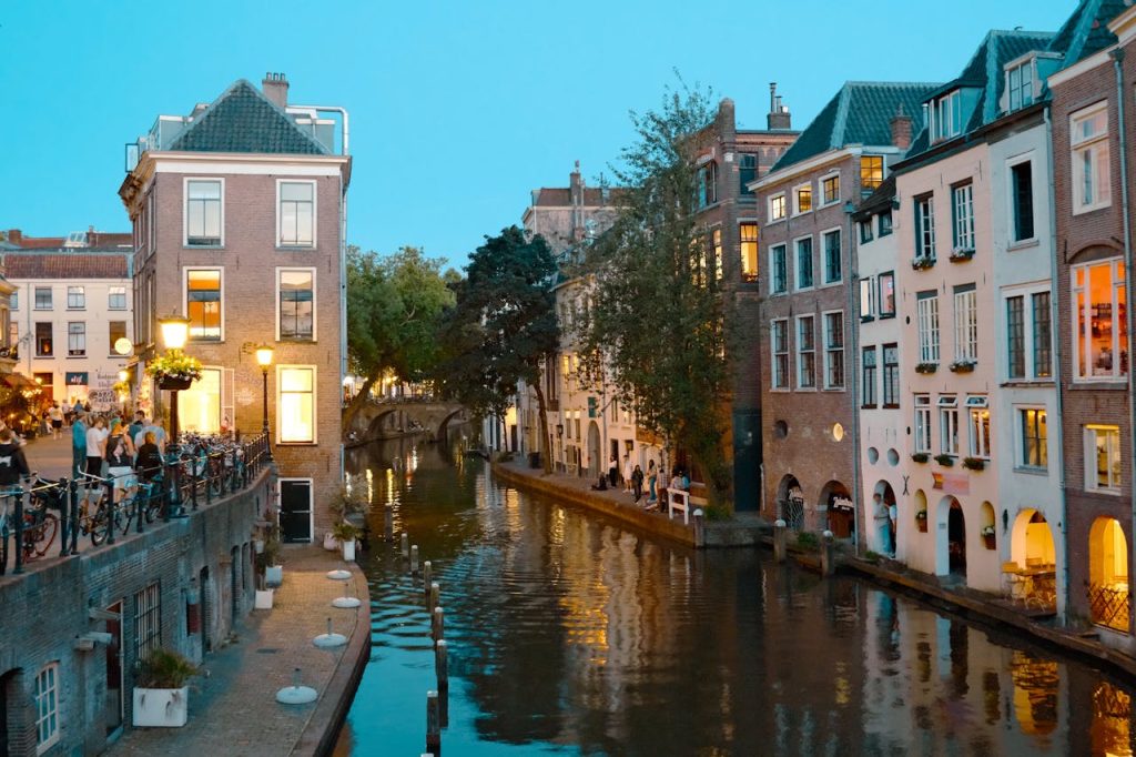 Last van asbest in de regio Utrecht?